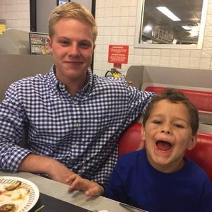 Meet your Posher, Houston